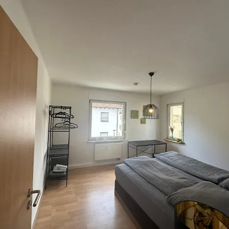 Ferienwohnung Zentral In Stadt- Und Bodenseenahe